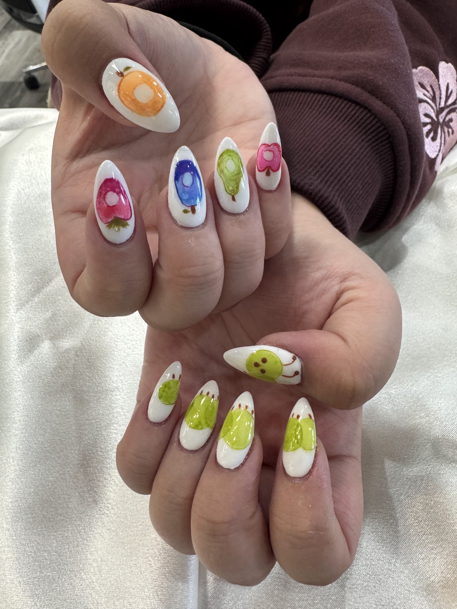 Touch Nails studio nail photo 3